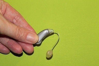 How can a pharmacist work from home? I had no choice but to buy a hearing aid.
